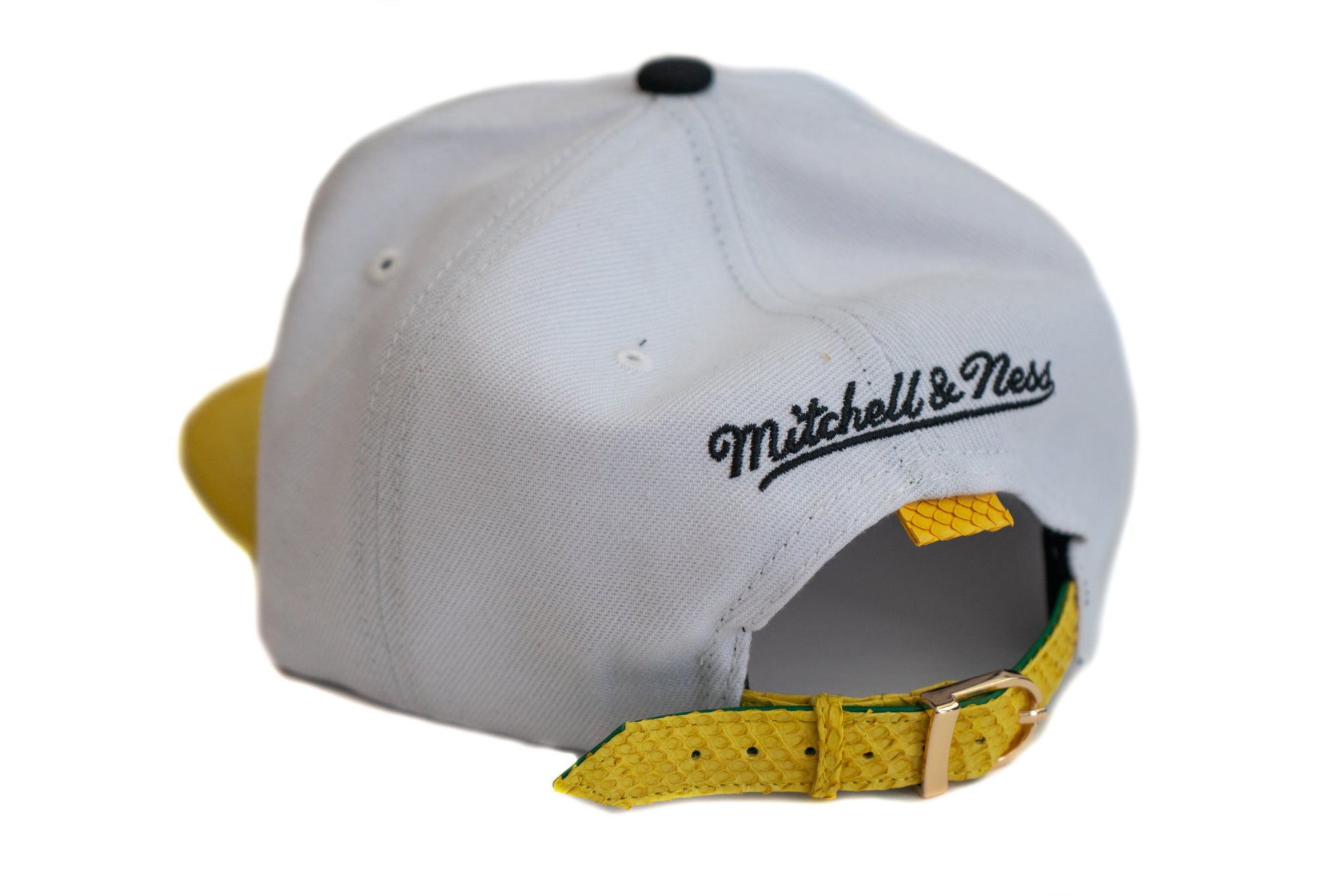 Custom Mitchell & Ness Los Angeles Lakers Basic Logo Yellow Strapback