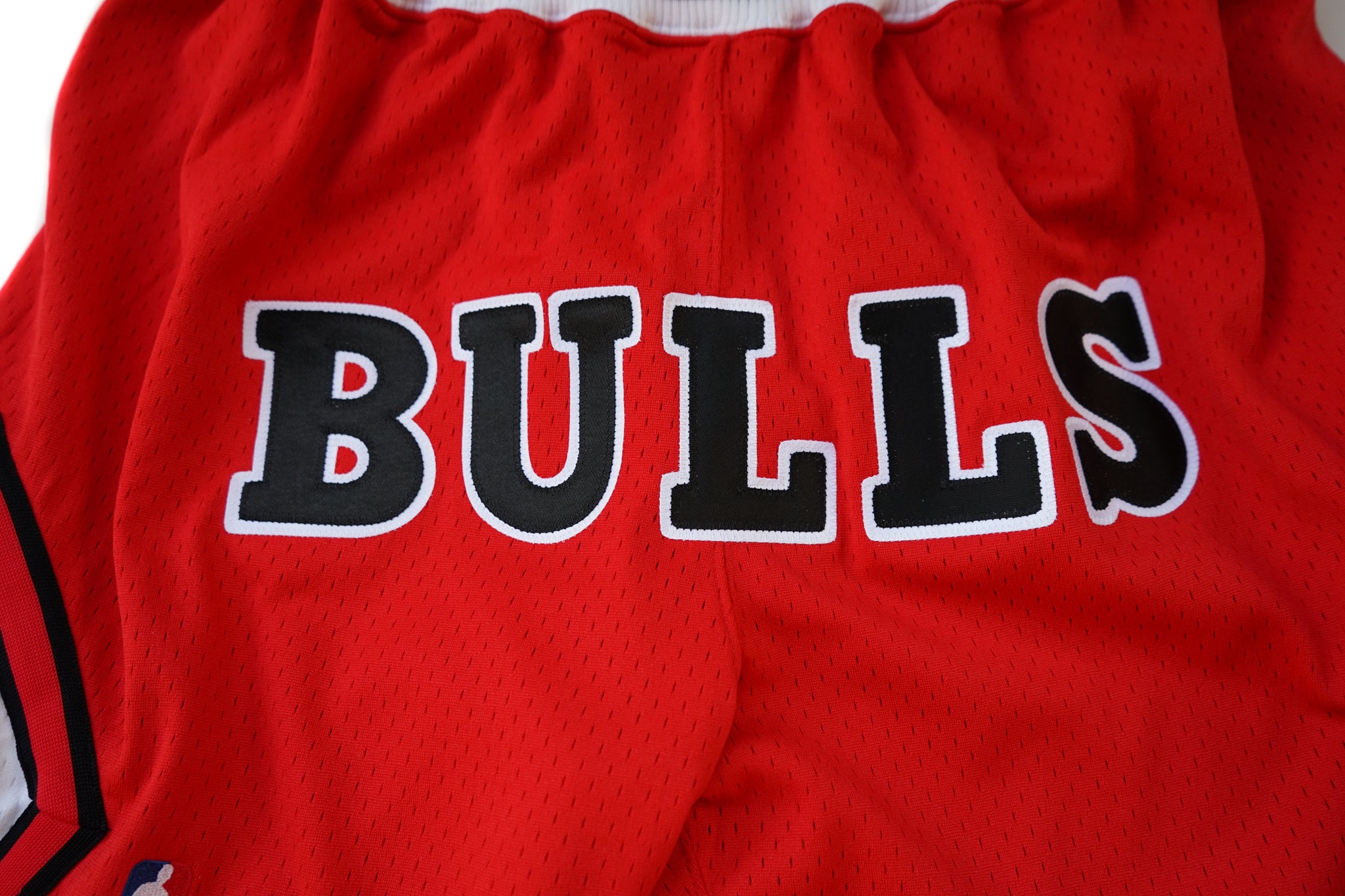 Custom Mitchell & Ness Chicago Bulls 1997-1998 Red "BULLS" Authentic Shorts