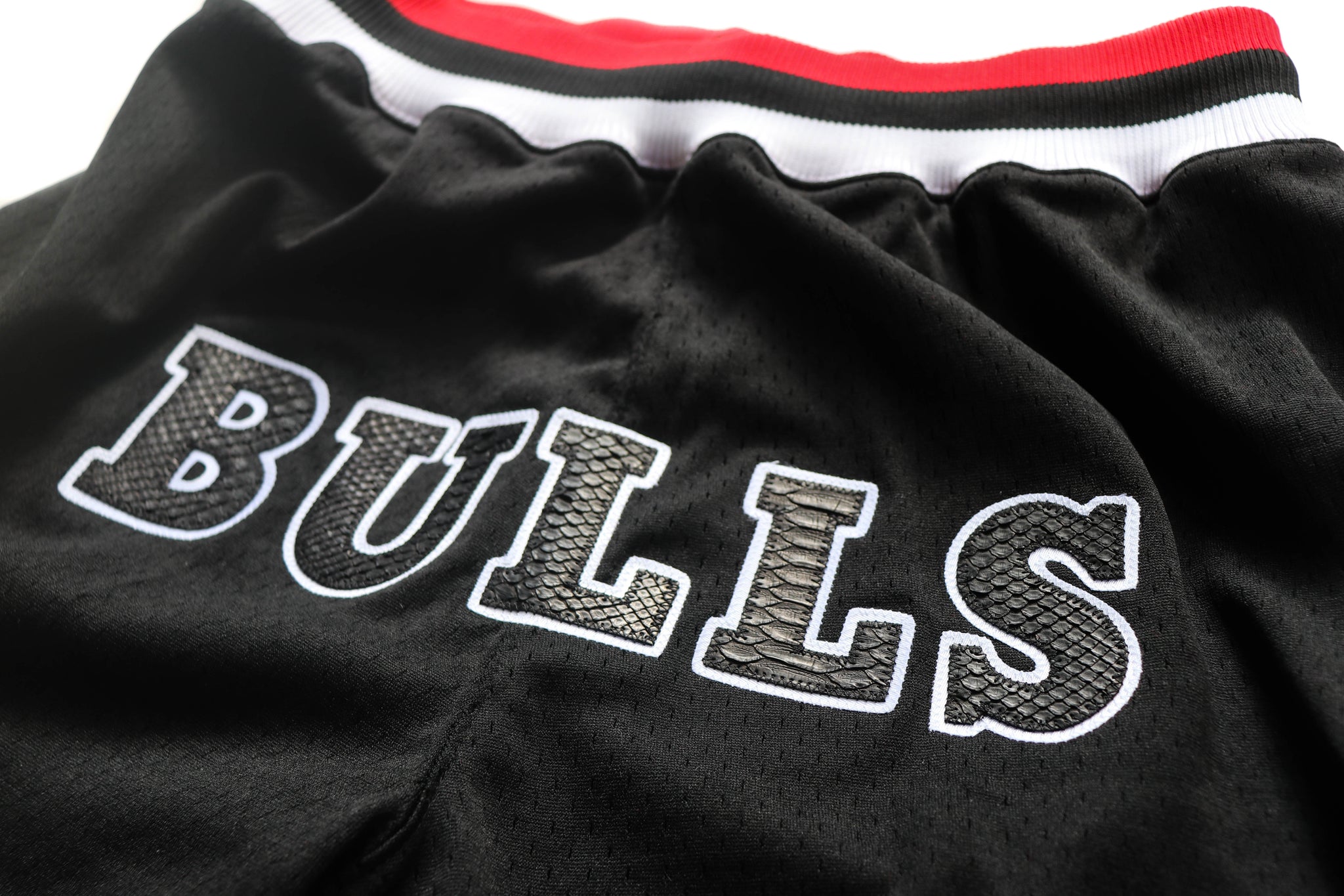 Custom Mitchell & Ness Chicago Bulls 1997-1998 "BULLS" Python Shorts