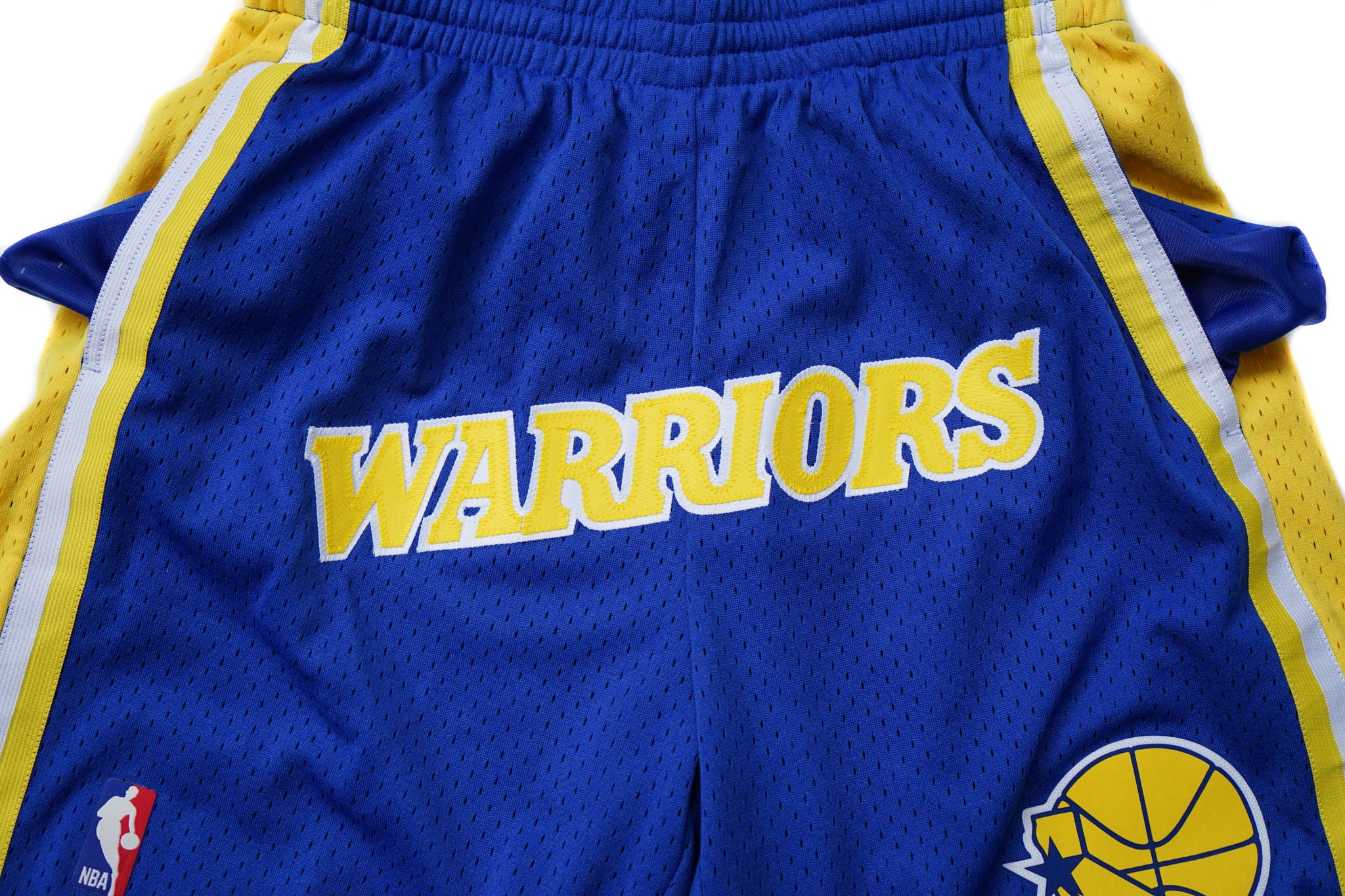 Custom Mitchell & Ness Golden State Warriors 1995-1996 "WARRIORS" Swingman Shorts